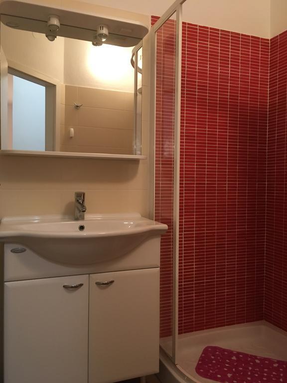 Piran Punta Beach Apartment Esterno foto